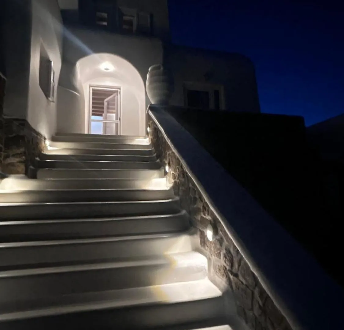Myconian Unique Villa In Marathi , 130 - 4People ,Shisha Place ,Secured Free Parking, Party Place - Terrace For Dinner & Sunset - Elenas Hospitality - 0*, Mykonos Town