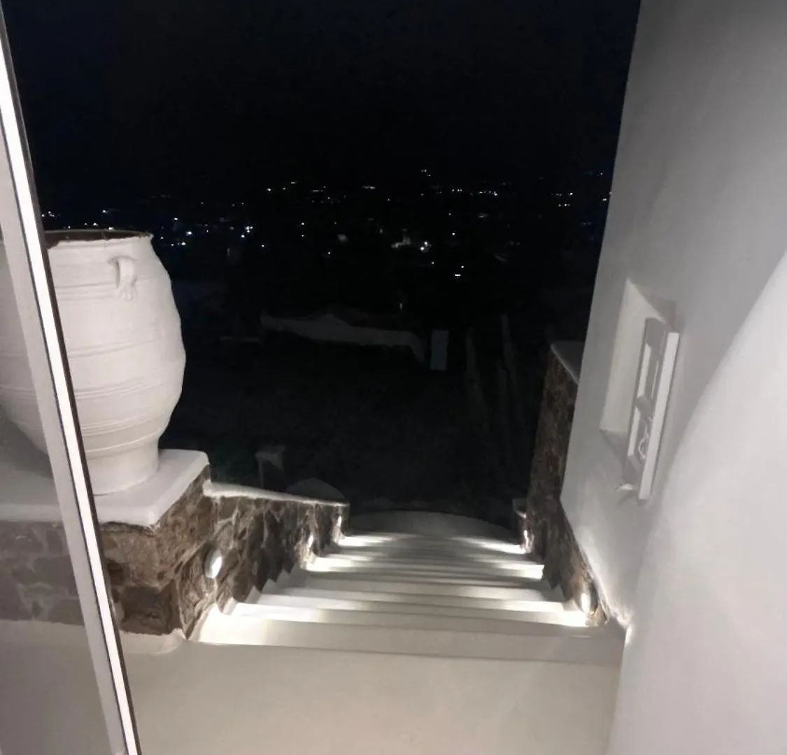 Myconian Unique Villa In Marathi , 130 - 4People ,Shisha Place ,Secured Free Parking, Party Place - Terrace For Dinner & Sunset - Elenas Hospitality -