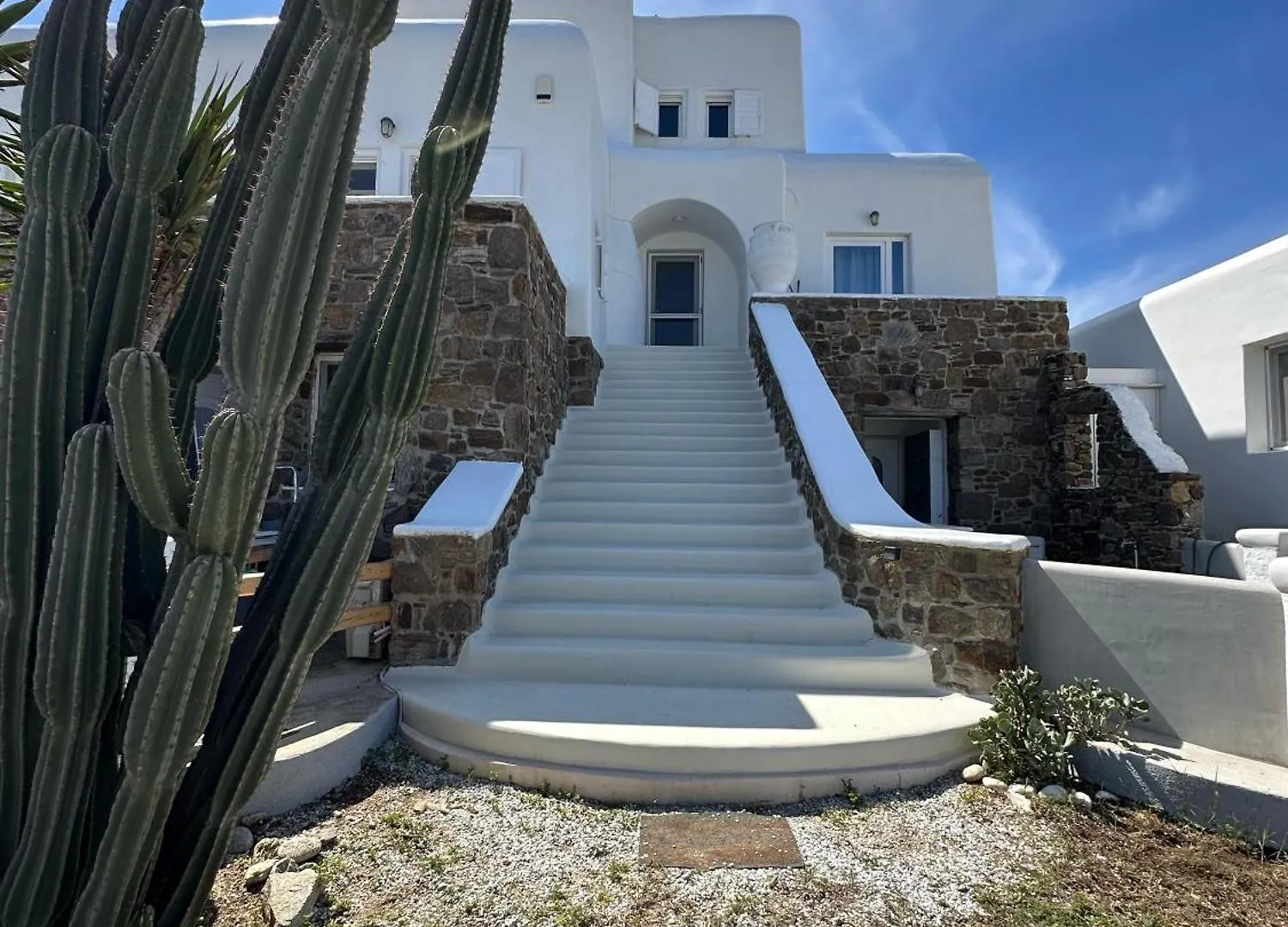 הקונטקטים של Myconian Unique Villa In Marathi , 130 - 4People ,Shisha Place ,Secured Free Parking, Party Place - Terrace For Dinner & Sunset - Elenas Hospitality -